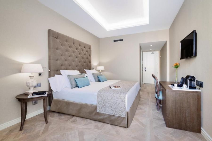 מלון Colón Hotel Barcelona