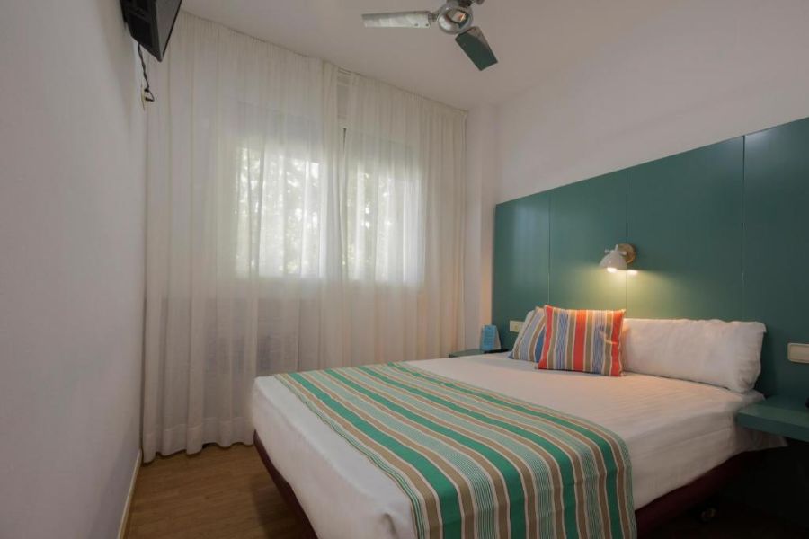 מלון Yomo Hostal BCN Port