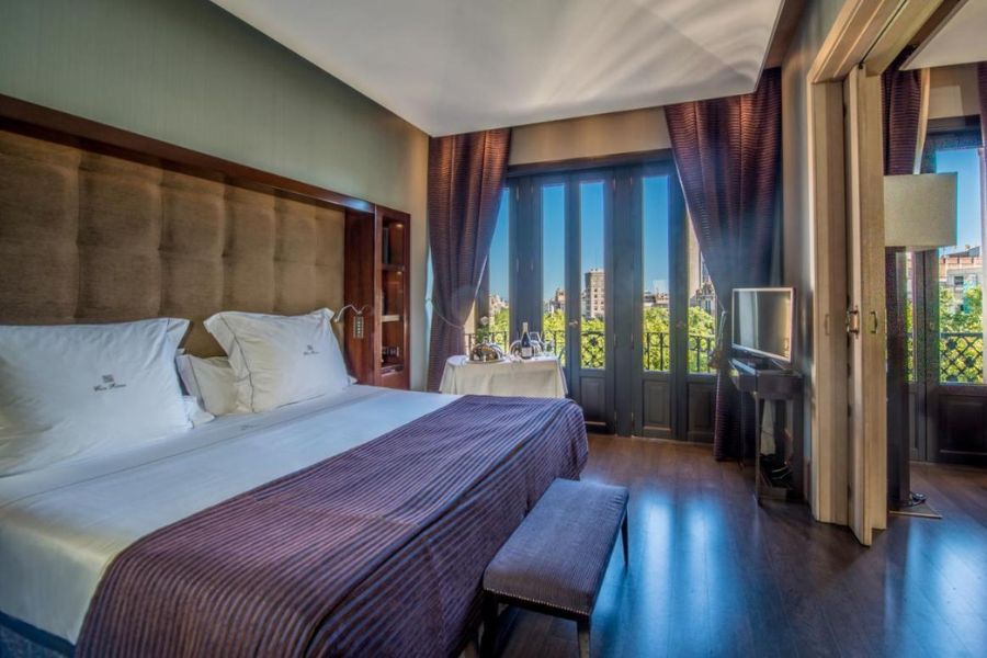 מלון Hotel Casa Fuster