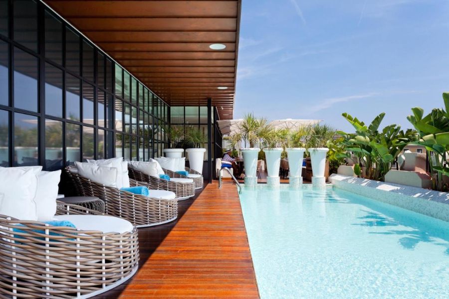 מלון Monument Hotel