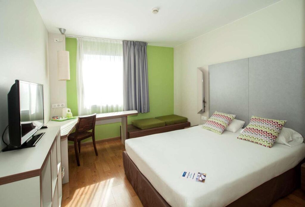 מלון Hotel Campanile Barcelona Sud - Cornella