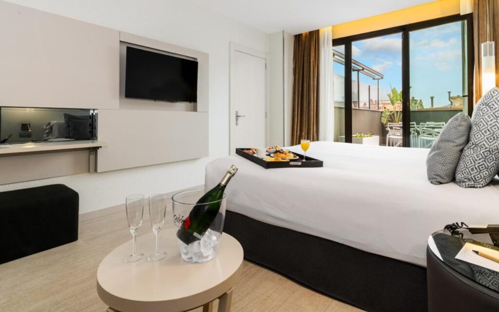 מלון Hotel Grums Barcelona